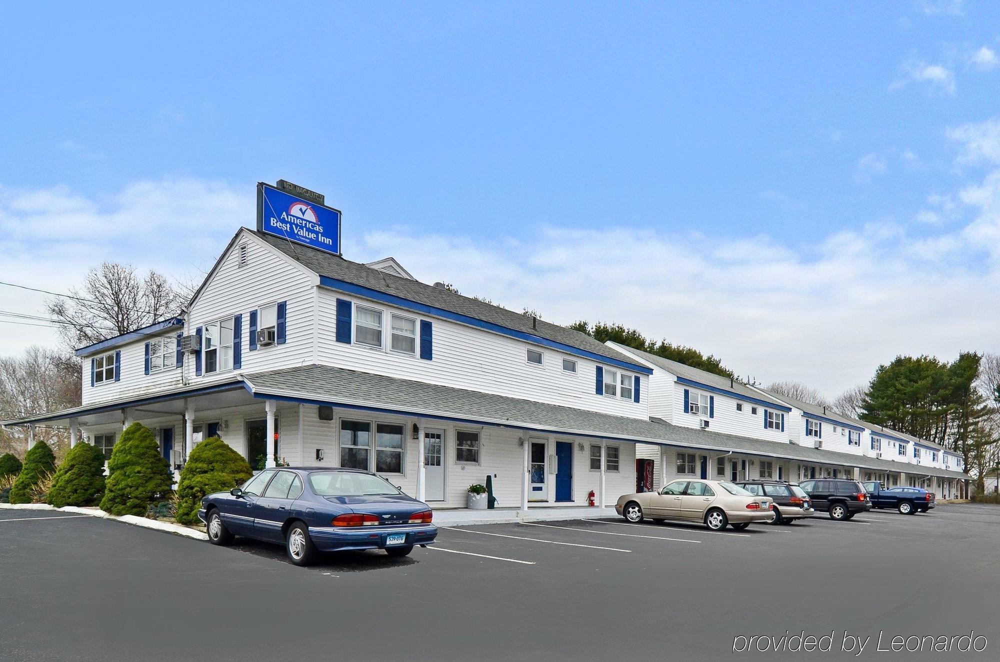 Americas Best Value Inn Stonington Mystic Экстерьер фото
