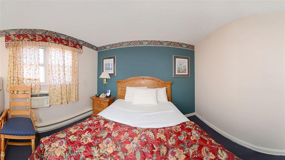 Americas Best Value Inn Stonington Mystic Экстерьер фото